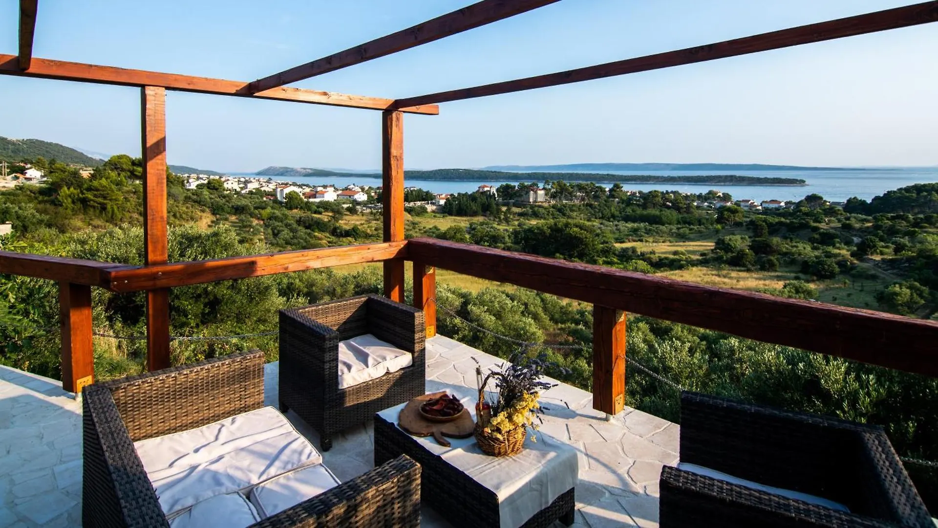 Family Friendly House With A Swimming Pool Banjol, Rab - 23127 Villa Rab Town